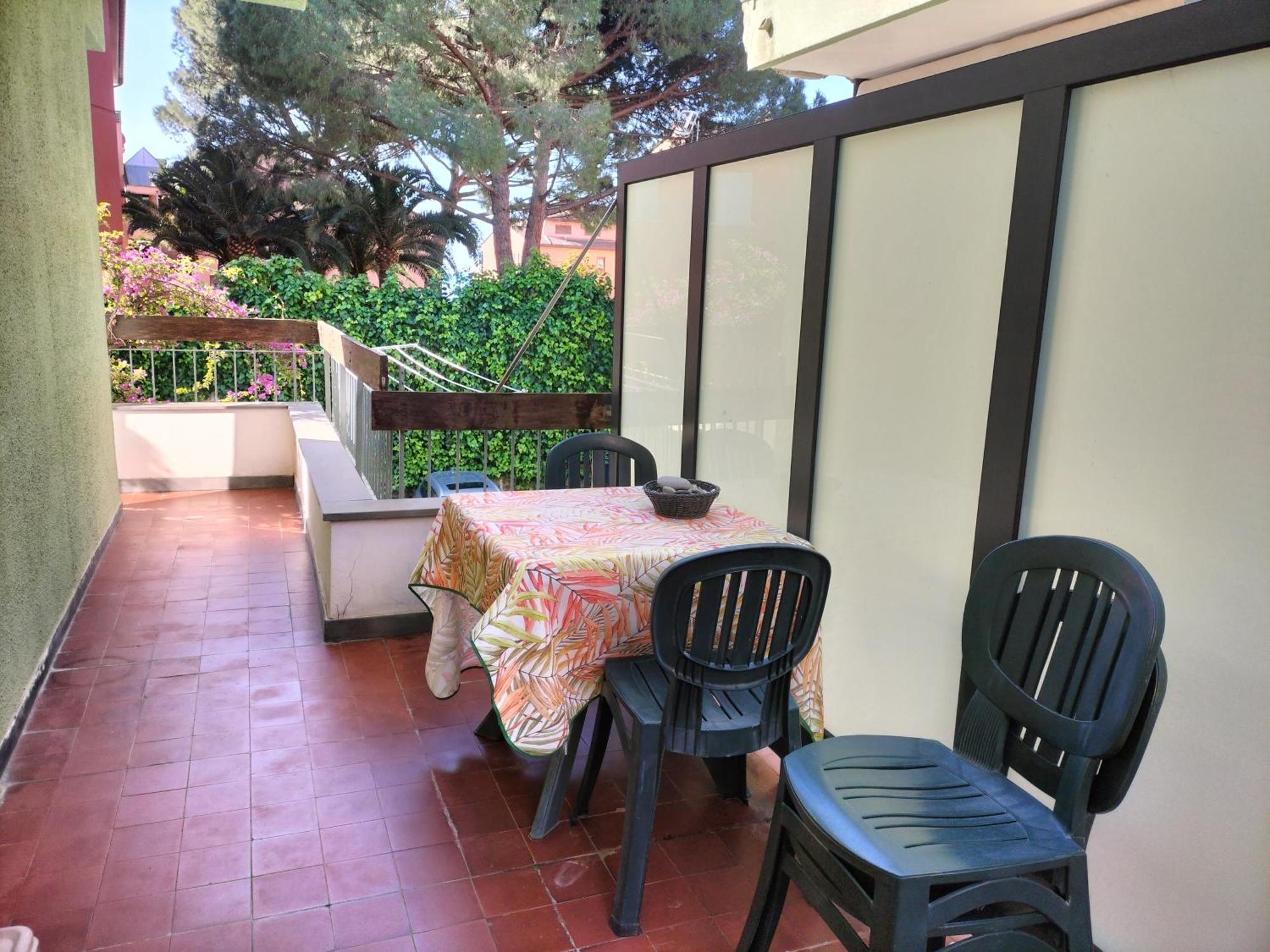 Mae'S Apartment Monterosso al Mare Bagian luar foto