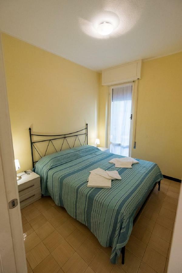 Mae'S Apartment Monterosso al Mare Bagian luar foto
